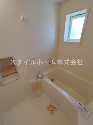 【浴室】 | サラーム東脇 | 別部屋写真です。