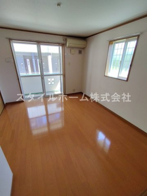 【寝室】 | サラーム東脇 | 別部屋写真です。