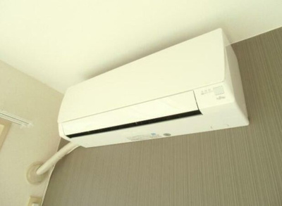 【設備】 | ロイヤルパレスA | エアコン付き　※参考写真です