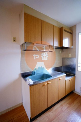 【キッチン】 | ロイヤルパレスA | ガスコンロ置けます　※参考写真です