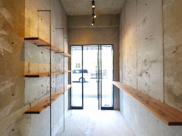 アルファパレットの内装