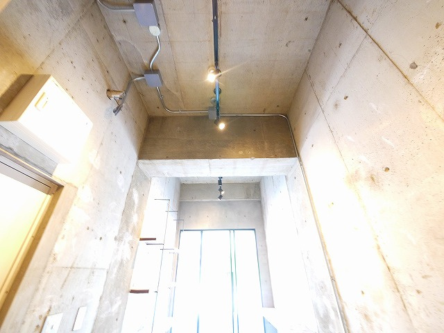 アルファパレットの内装