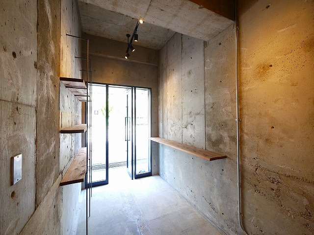 アルファパレットの内装