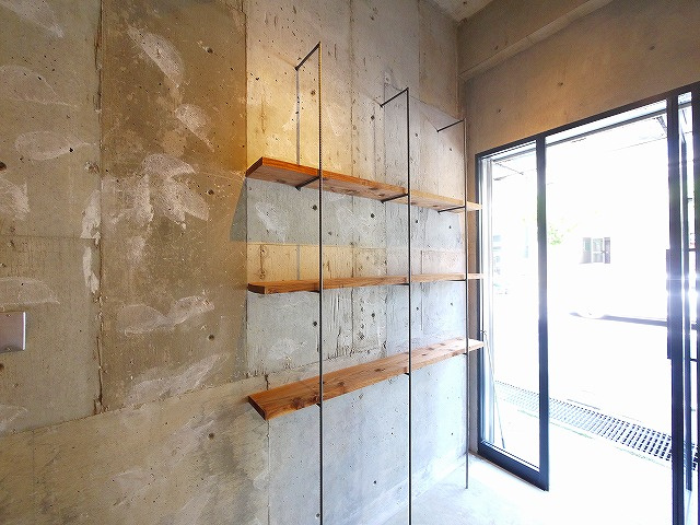 アルファパレットの内装