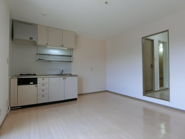 ヴィラ西福原A棟の居間・リビング