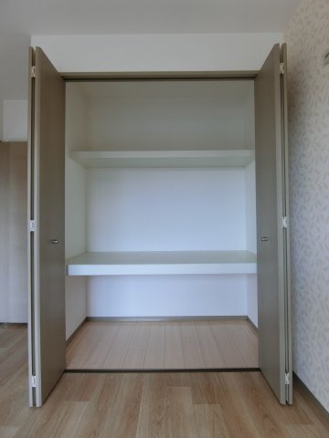 ヴィラ西福原A棟の収納