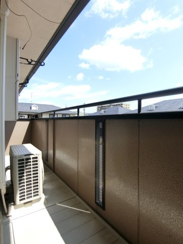 ヴィラ西福原A棟のバルコニー
