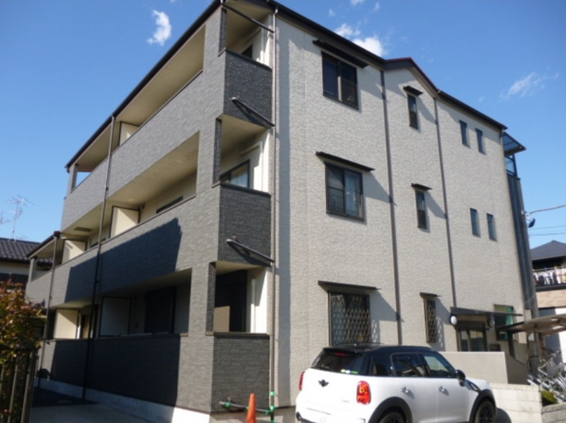 サクシードの外観