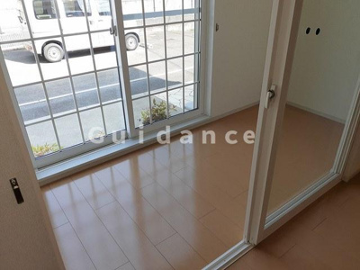 【洋室】 | グランジェルメⅡ