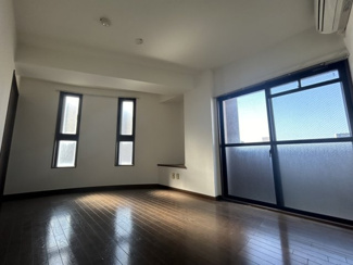 【居間・リビング】 | パークシャトー