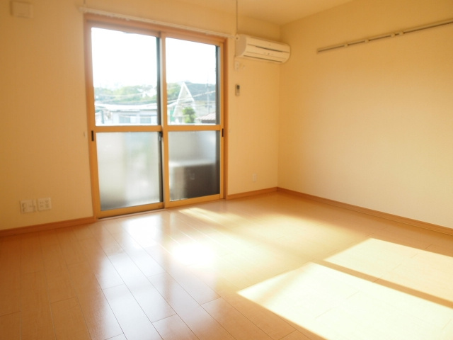 カーサ・カルモ亥鼻の居間・リビング