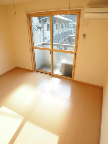 カーサ・カルモ亥鼻の居間・リビング