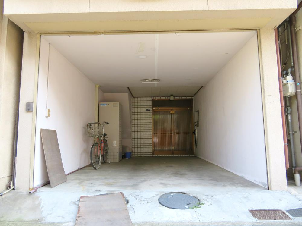 南野口町　中古一戸建ての駐車場