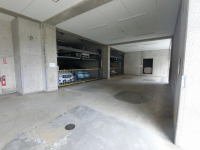 【駐車場】 | ヴィルヌーブ港南台Ⅱ | 機械式駐車場です。