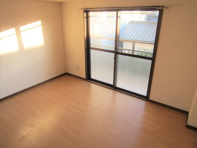 コーポ築山の居間・リビング