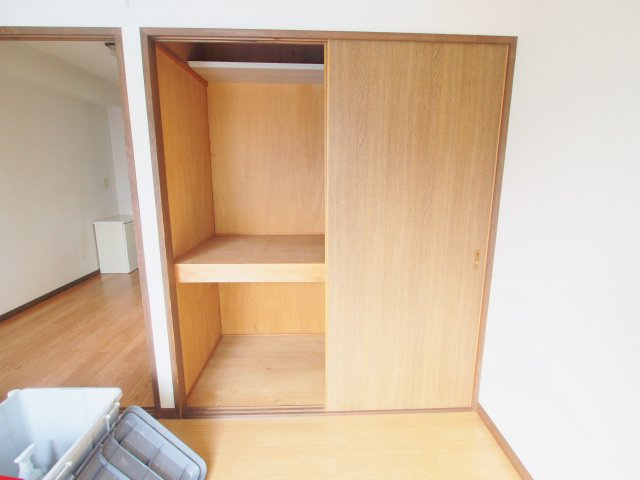 コーポ築山の収納