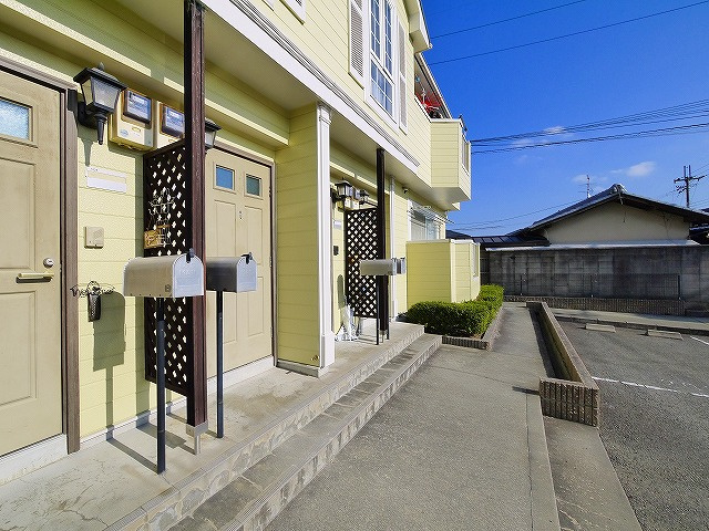 ヴァージョン　ライトのエントランス