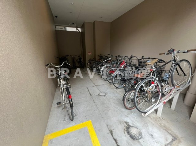 アリス・マナーガーデン谷町　BRAVI不動産のその他共用部分|【アリス・マナーガーデン谷町】駐輪場
