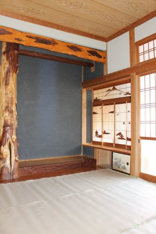 都城市志比田町の中古一戸建の和室