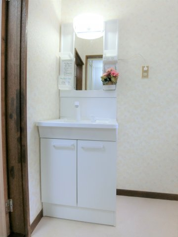 ユクリナ東金の洗面所