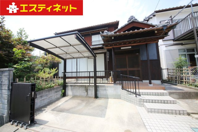 花園町6丁目貸家の外観