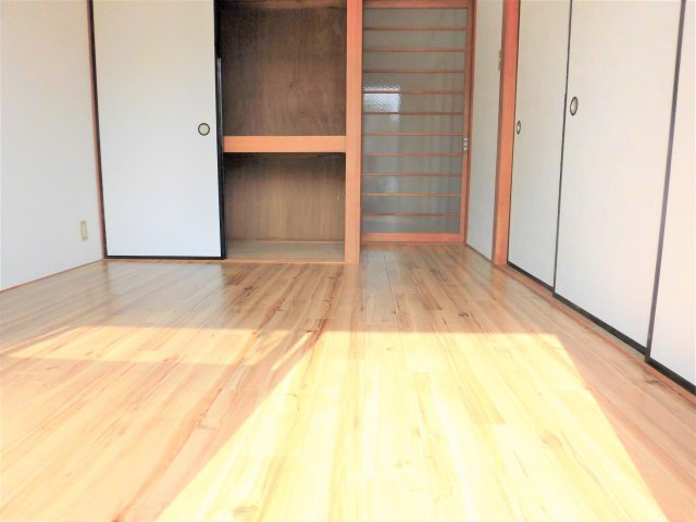 カーサプリメールの洋室