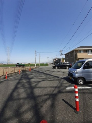 【駐車場】 | シーダープレイン