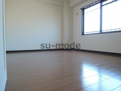 【洋室】 | バーンフリート真上