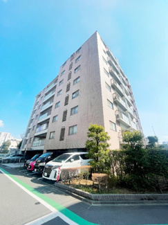 【外観】 | ■新規内装フルリノベーション／2022年6月3日完成！
■3方角部屋／ルーフバルコニー付／ペット犬猫飼育可！
■LDコーナーサッシにつき開放感あり！楽器演奏可！