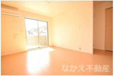 【居間・リビング】 | ゆったり過ごせる居間です