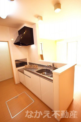 【キッチン】 | コンパクトなキッチンで掃除もラクラク