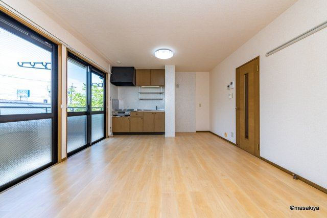 フェニックス・SIの居間・リビング