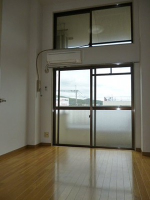 【居間・リビング】 | インターファーストビル