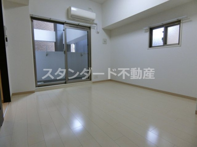 【洋室】 | ビガーポリス143松ヶ枝町