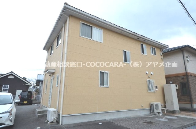 韮崎市旭町上條南割　4LDKS　の外観|落ち着いたお洒落な外観です♬