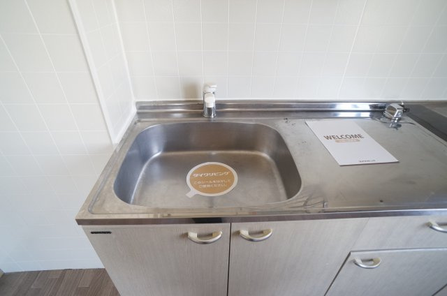 ピーチ宝塚のキッチン|参考、同建物・反転間取りの号室