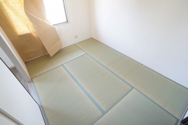 ピーチ宝塚の和室|参考、同建物・反転間取りの号室