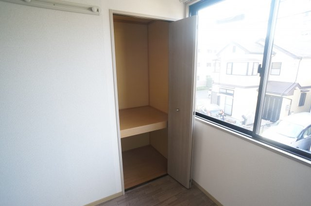 ピーチ宝塚の収納|寝室の収納です
参考、同建物・反転間取りの号室