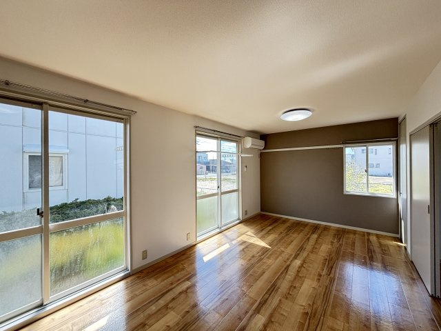 メゾンアムール　A棟の居間・リビング