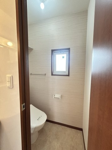 メゾン　ラ　パヴィエ　A棟のトイレ