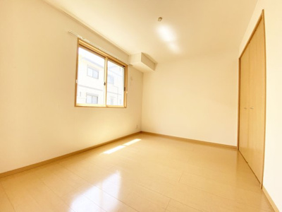 【洋室】 | エリシオン日高 E棟