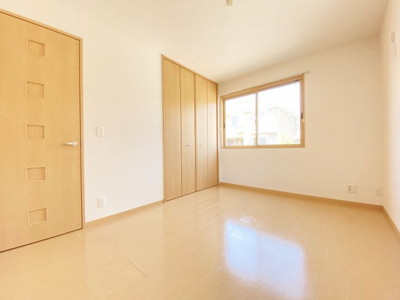 【寝室】 | エリシオン日高 E棟