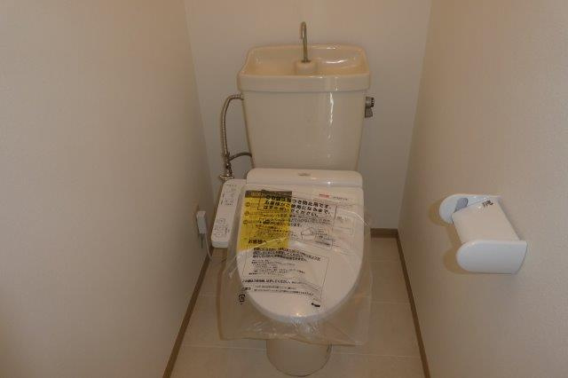 セジュールステアAのトイレ|ウォシュレット