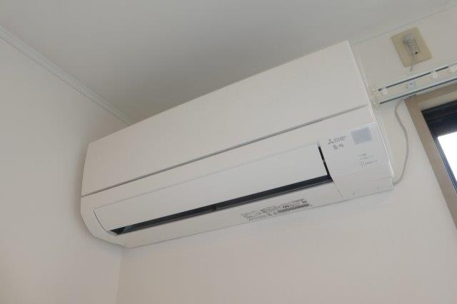 セジュールステアAの設備|洋室エアコン