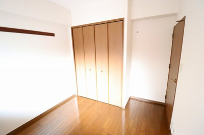 【洋室】 | フルール鶴見緑地