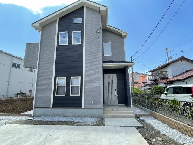 藤岡市藤岡東栄2期（全2棟）2号棟の外観|外観は落ち着いています