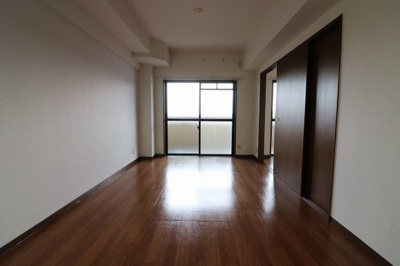 【居間・リビング】 | シェモア鶴見緑地