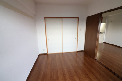 【洋室】 | シェモア鶴見緑地