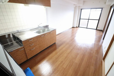 【居間・リビング】 | シェモア鶴見緑地