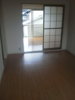 【居間・リビング】 | イーストハイツ